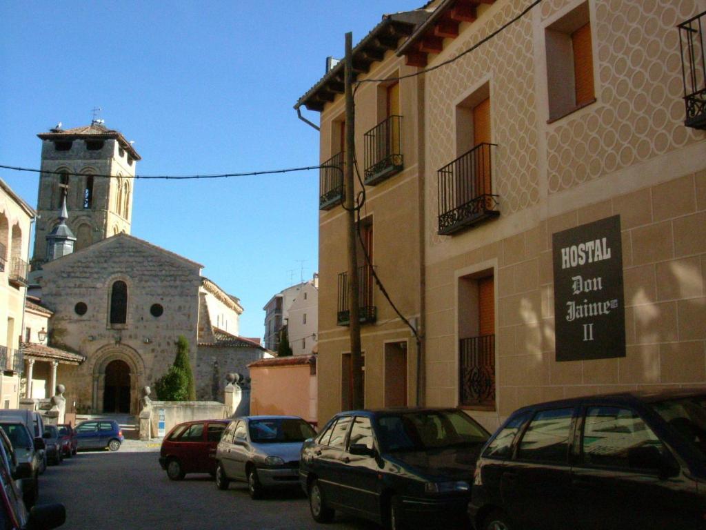 Hostal Don Jaime II Segowia Zewnętrze zdjęcie